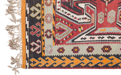 Vintage Hattuşaş kilim, 195 x 406 cm / 6.4 x 13 feet