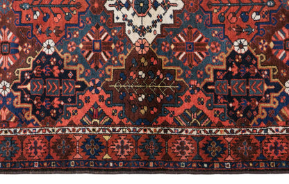 Vintage Small Rug, 140 x 205 cm / 4.6 x 6.7 feet