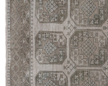Vintage Large Rug, 205 x 330 cm / 6.7 x 11 feet