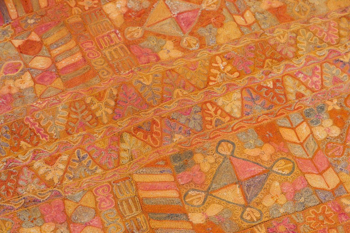 80 Years Old Arabi Kilim, 143 x 245 cm / 4'8 x 8'0 feet