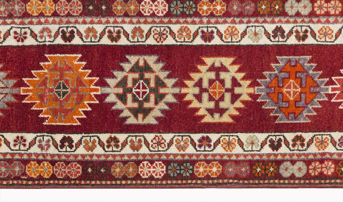 Vintage Runner Rug – 87x380 cm / 2'10" × 12'6" feet