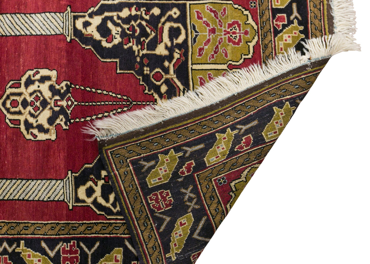 Vintage Konya Karapınar Rug, 128 x 200 cm / 4.2 x 6.6 ft Handmade Wool Prayer Rug