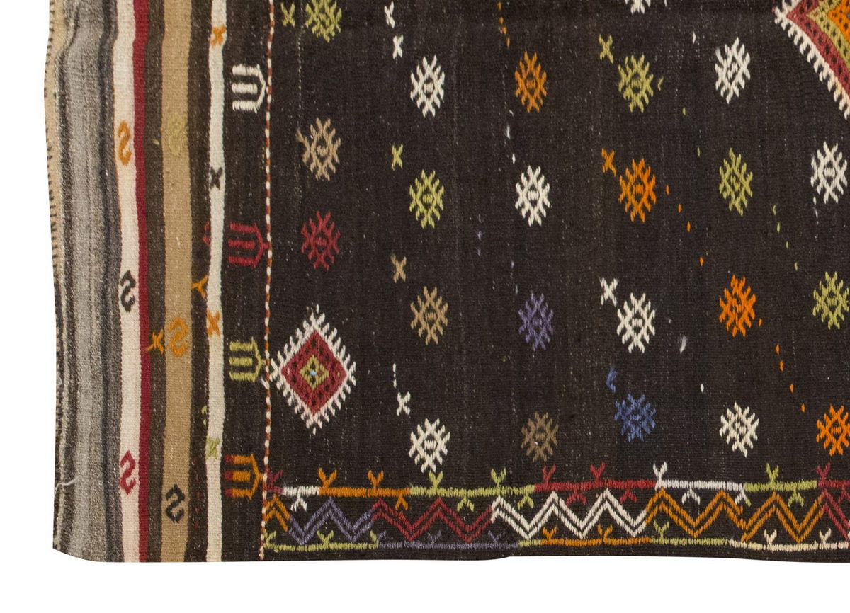Embroidery Neutral Kilim 5'9" x 9'2" feet 175 x 280 cm