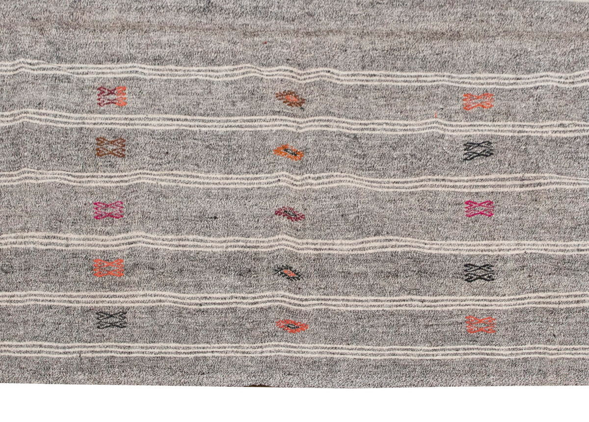 Embroidery Neutral Kilim 7'1" x 9 feet 215 x 275 cm