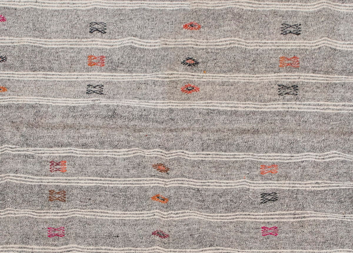 Embroidery Neutral Kilim 7'1" x 9 feet 215 x 275 cm