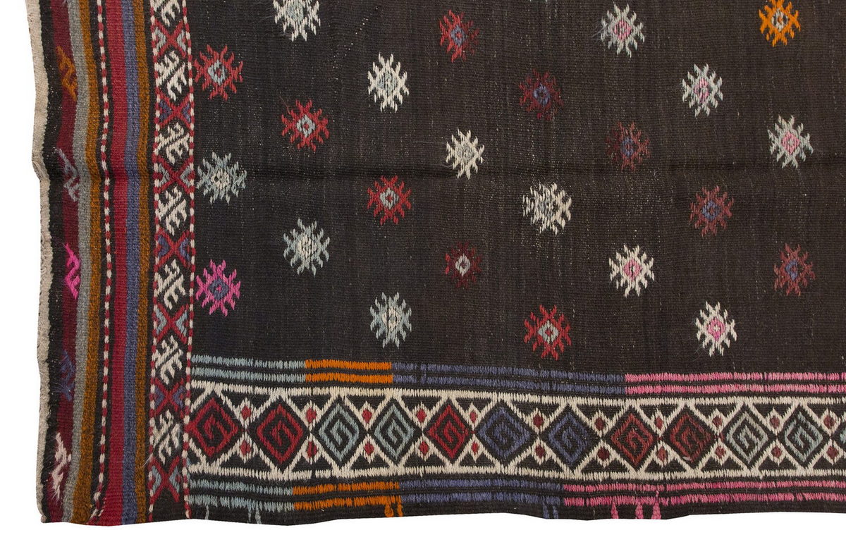 Embroidery Neutral Kilim 7'3" x 10 feet 222 x 305 cm