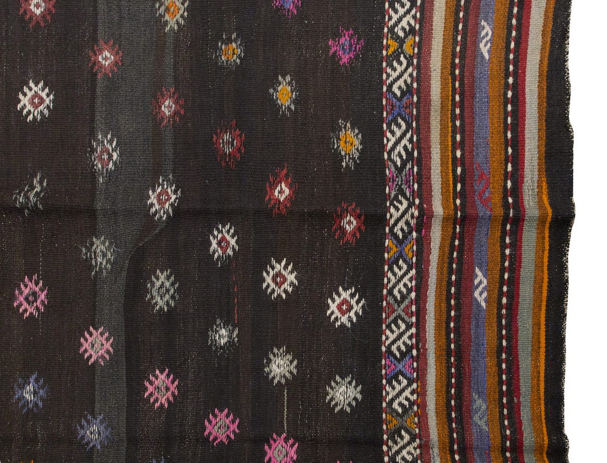 Embroidery Neutral Kilim 7'3" x 10 feet 222 x 305 cm
