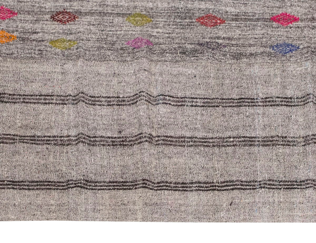 Embroidery Neutral Kilim 8'1" x 10 feet 247 x 305 cm