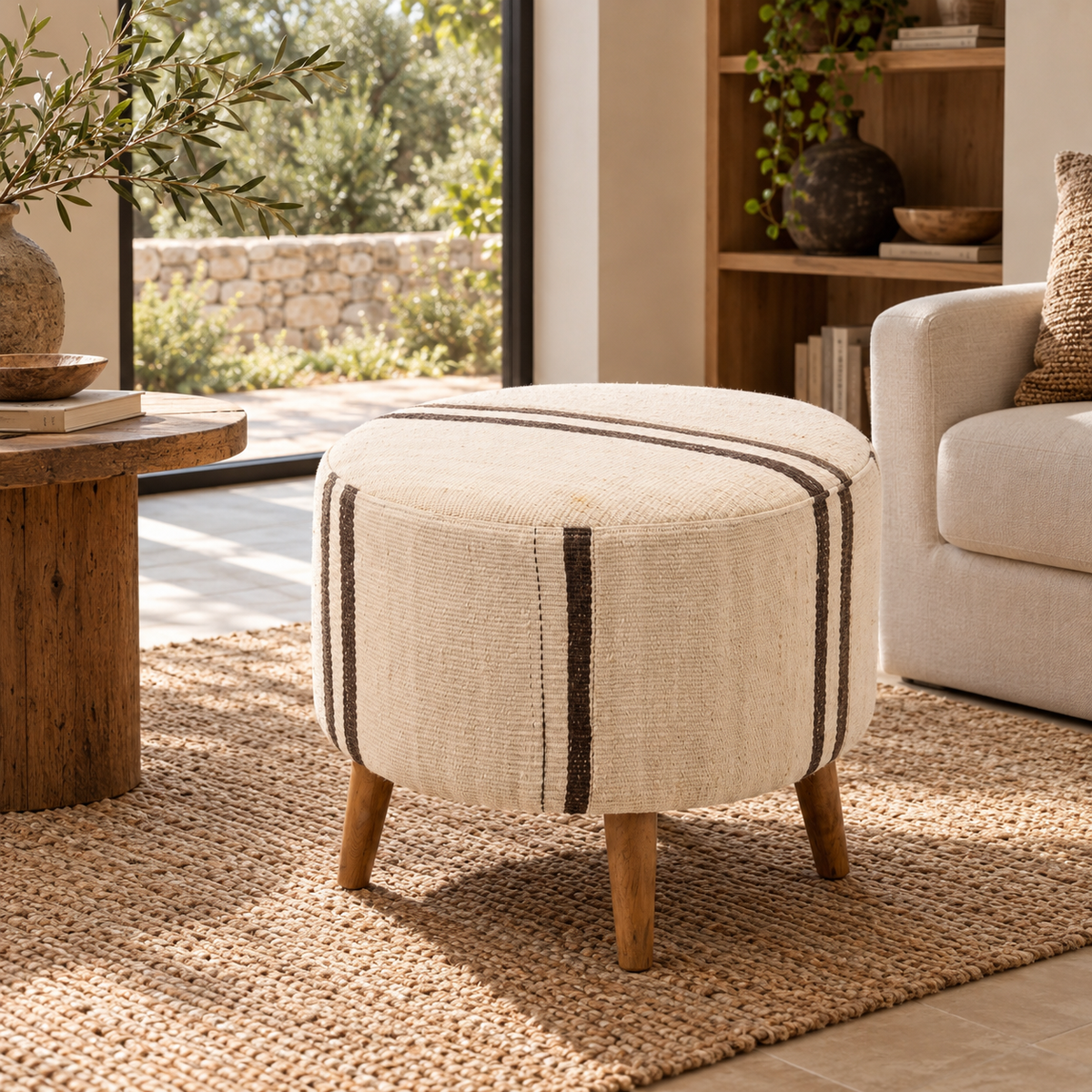 Vintage Turkish Kilim Ottoman – Round Cream Wool Pouf, 50x50x46 cm