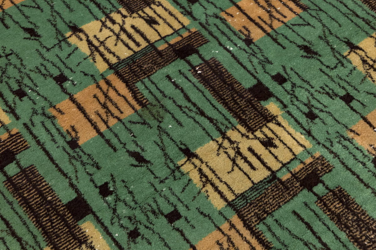 Modern Design Vintage Rug 3'11" x 6'11" feet 120 x 212 cm