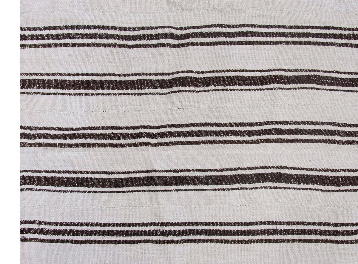 Netural Kilim 5'9 x 9 ft 175 x 268 cm