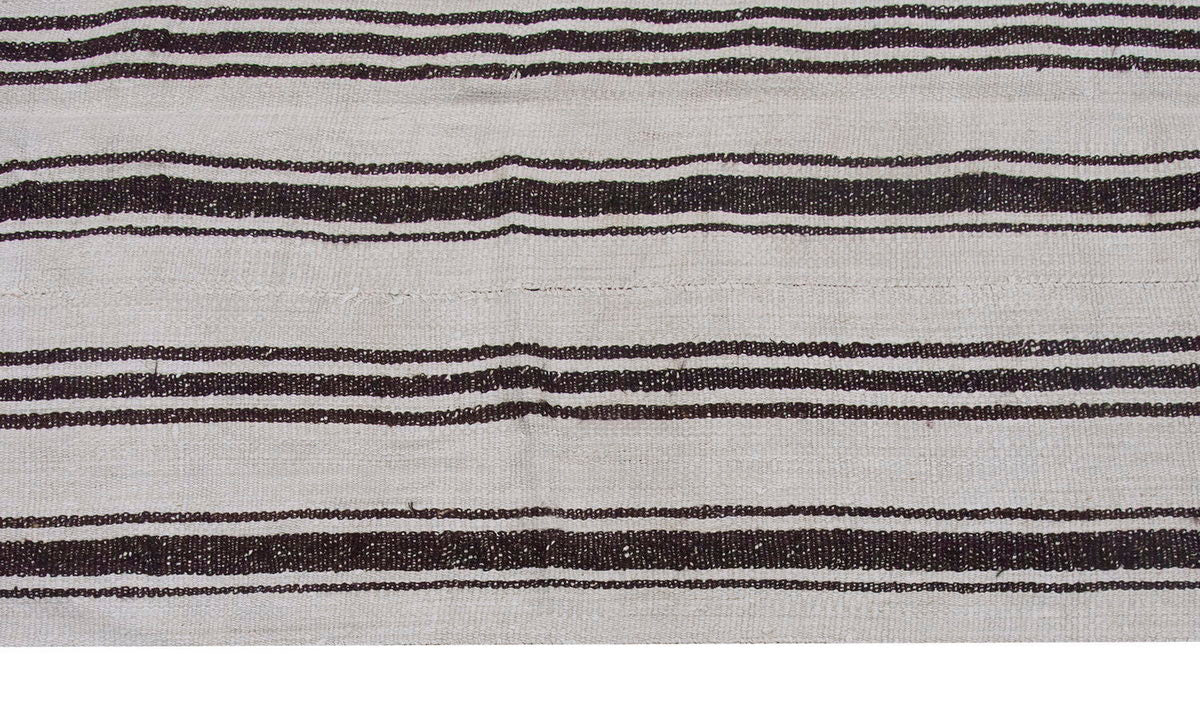 Netural Kilim 5'9 x 9 ft 175 x 268 cm