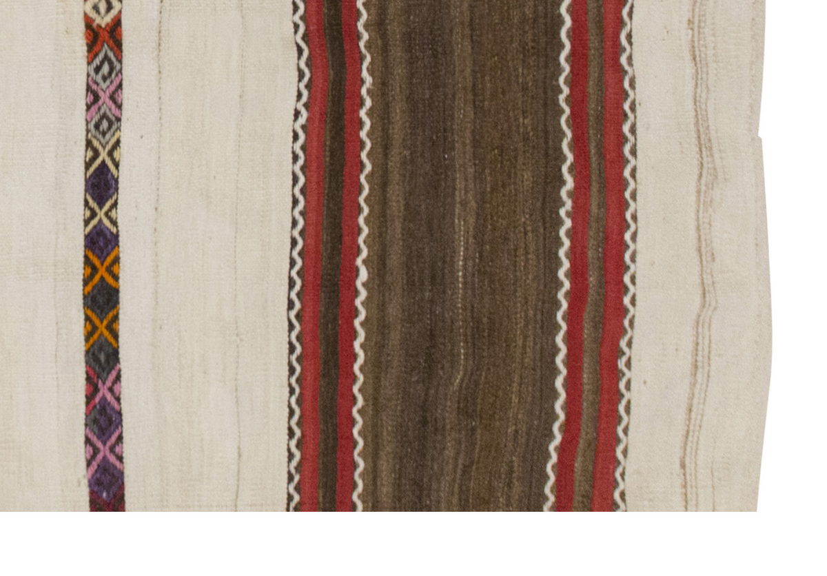 Neutral Kilim 3'10" x 6 feet 117 x 184 cm