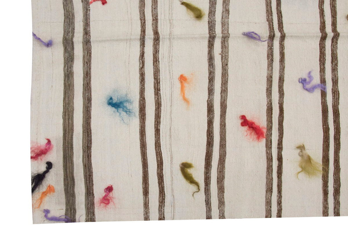 Neutral Kilim 4'1" x 5'5" feet  125 x 165 cm