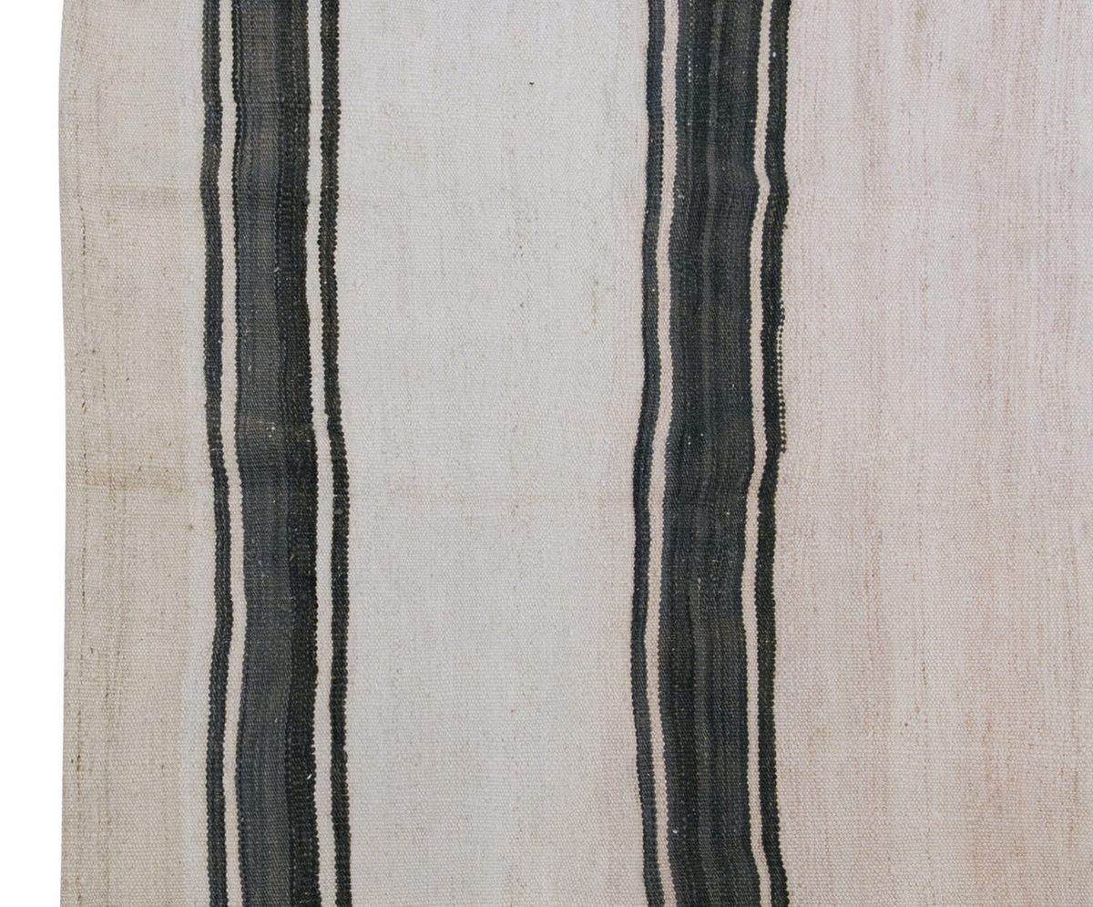 Neutral Kilim 4'1" x 7'5" feet 125 x 225 cm