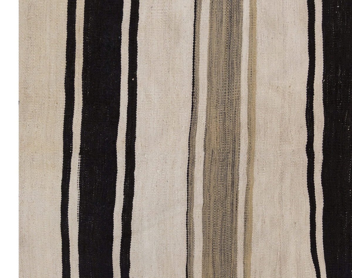 Neutral Kilim 4'1" x 7'7" feet 125 x 230 cm