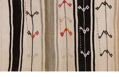 Neutral Kilim 4'1" x 7'7" feet 125 x 230 cm