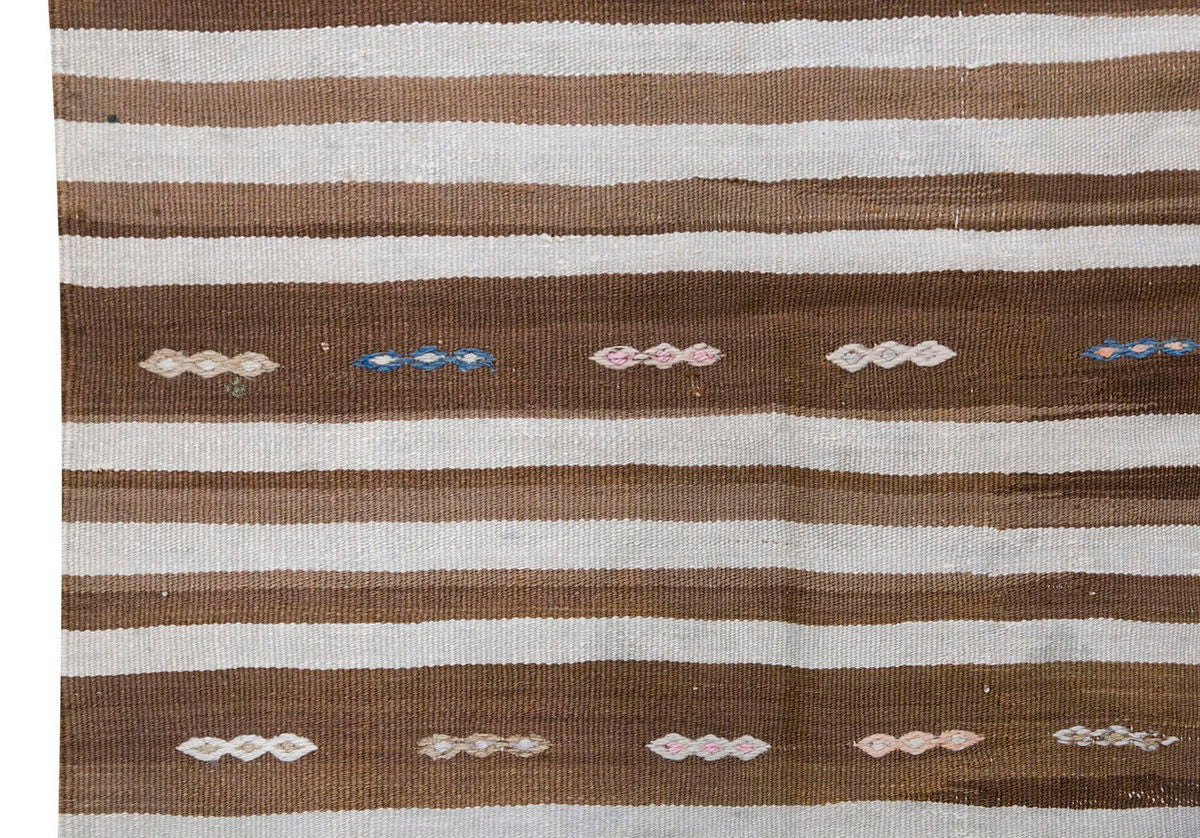 Neutral Kilim 4'10" x 5'4" feet 147 x 163 cm