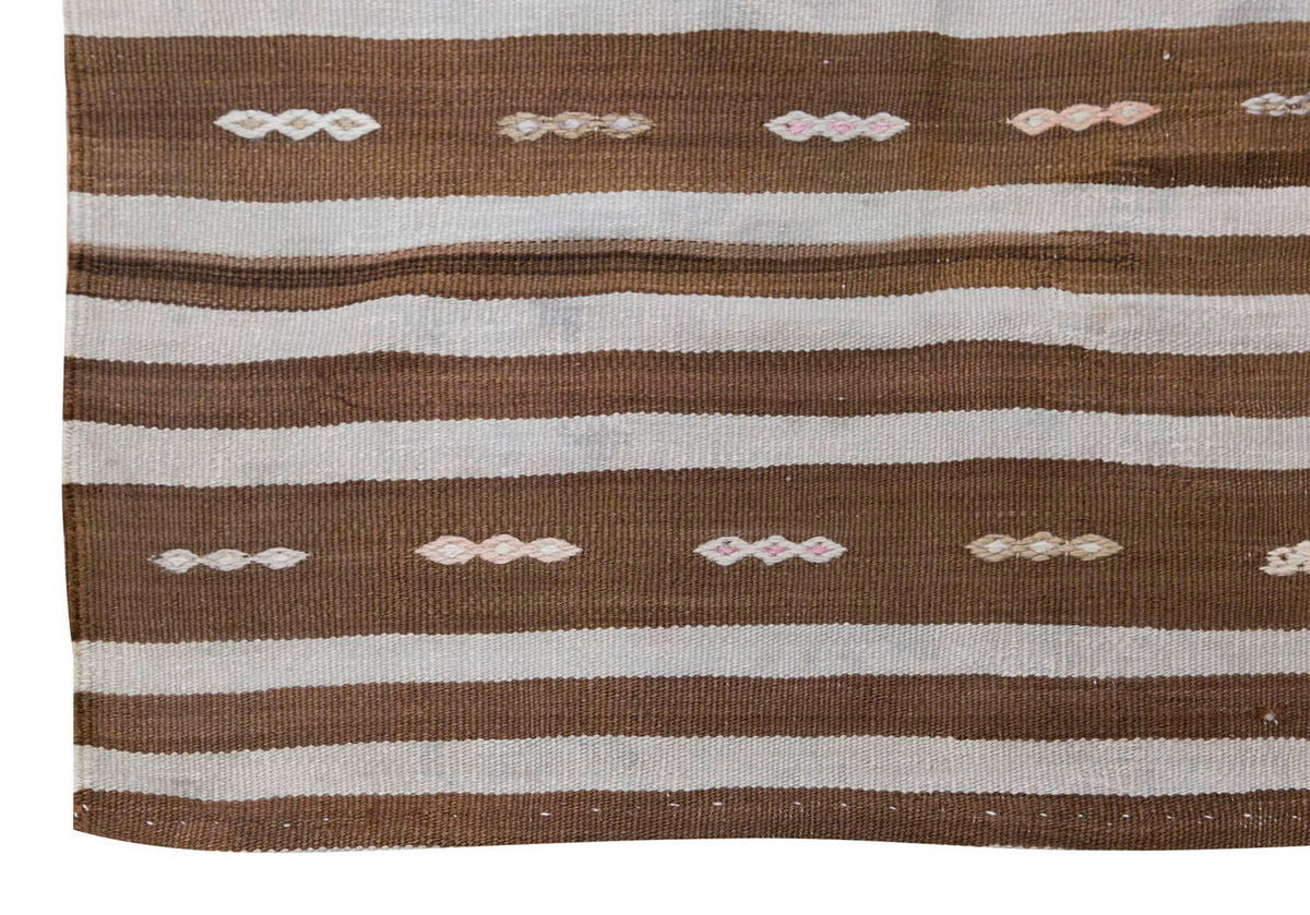 Neutral Kilim 4'10" x 5'4" feet 147 x 163 cm