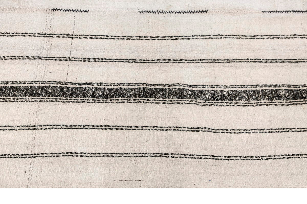 Neutral Kilim 4'11" x 7'9" feet 150 x 235 cm