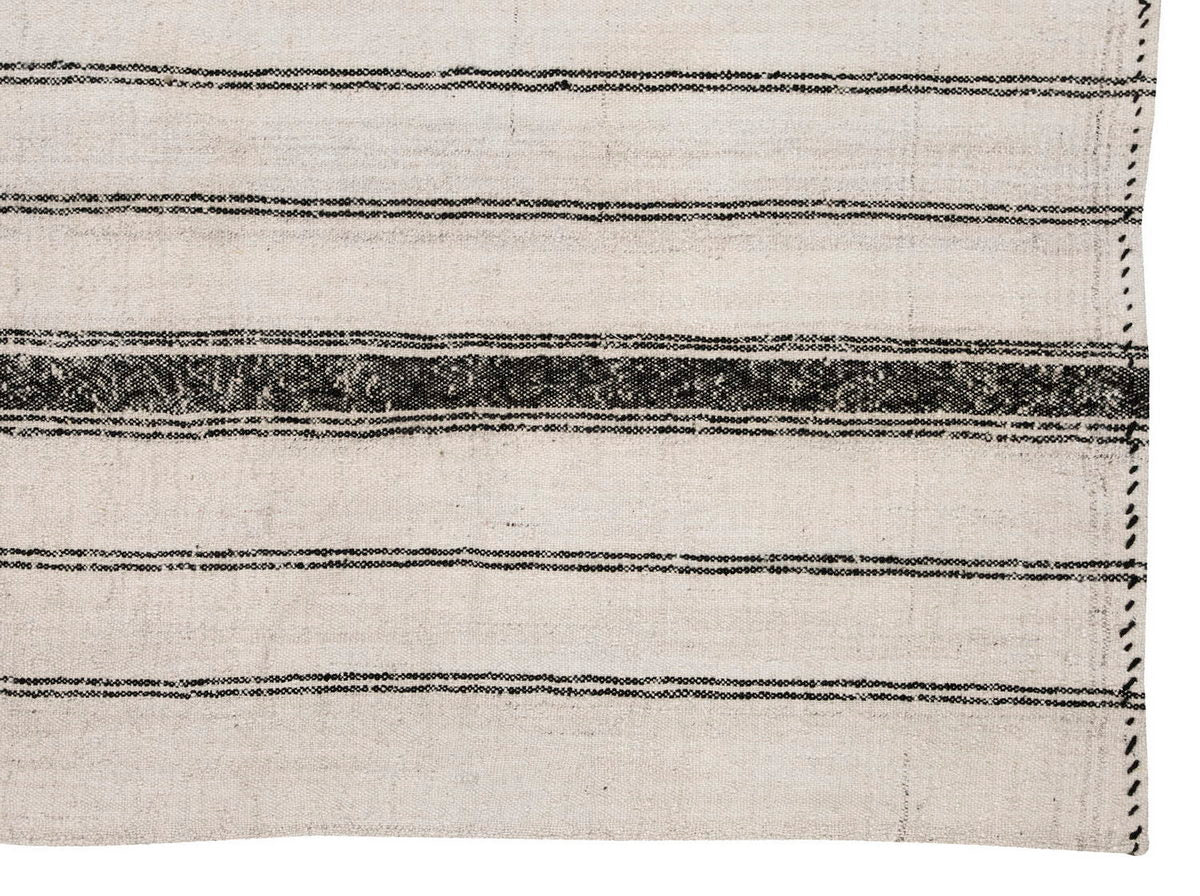 Neutral Kilim 4'11" x 7'9" feet 150 x 235 cm