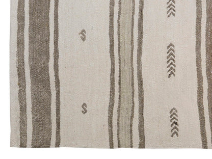 Neutral Kilim 4'4" x 5'1" feet 133 x 155 cm
