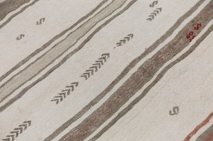 Neutral Kilim 4'4" x 5'1" feet 133 x 155 cm