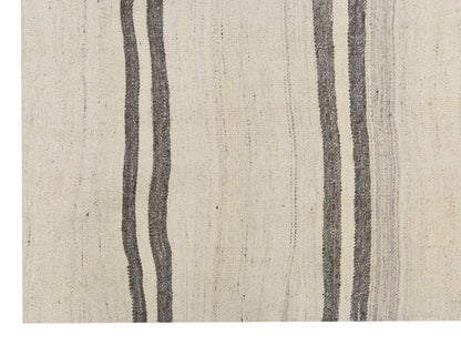 Neutral Kilim 4'6" x 5'9" feet 138 x 175 cm