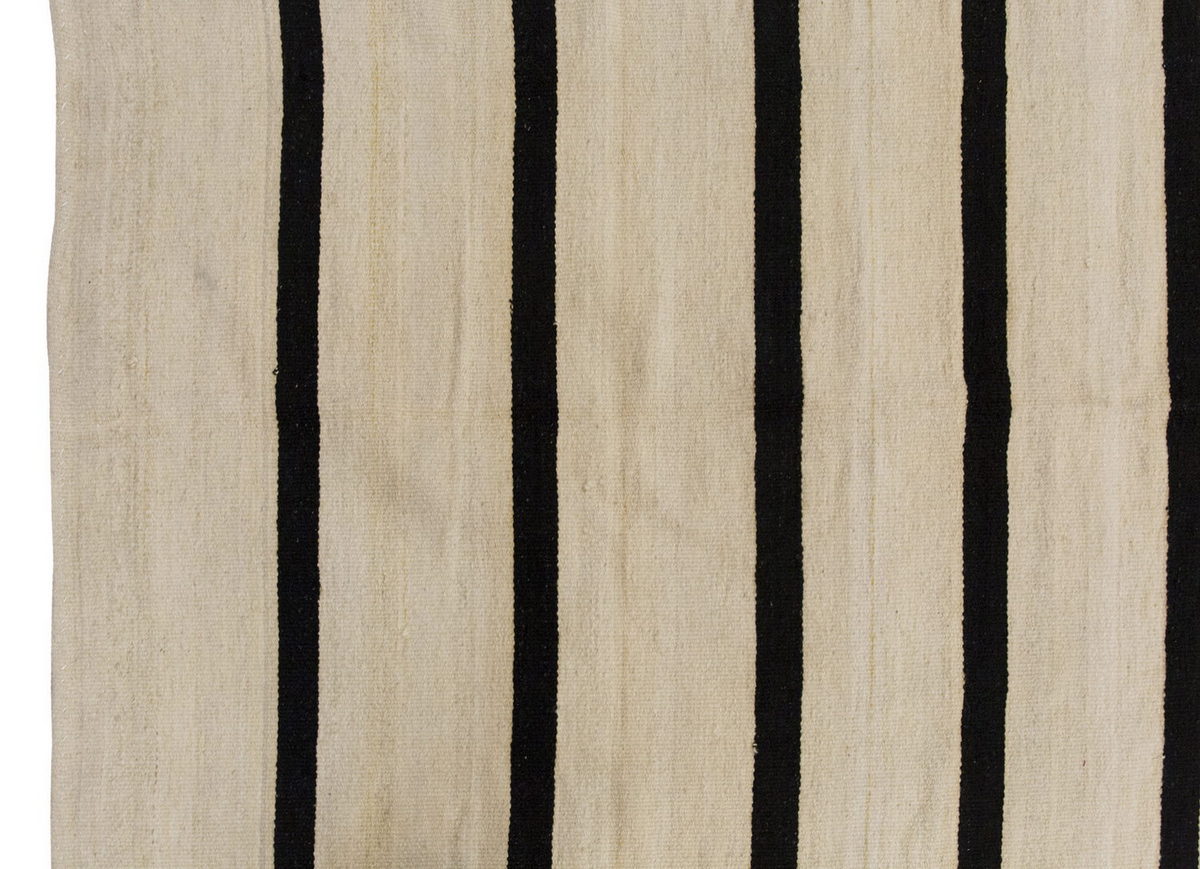 Neutral Kilim 4'8" x 10'10" feet 142 x 330 cm
