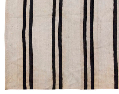 Neutral Kilim 4'8" x 6'11" feet 142 x 212 cm