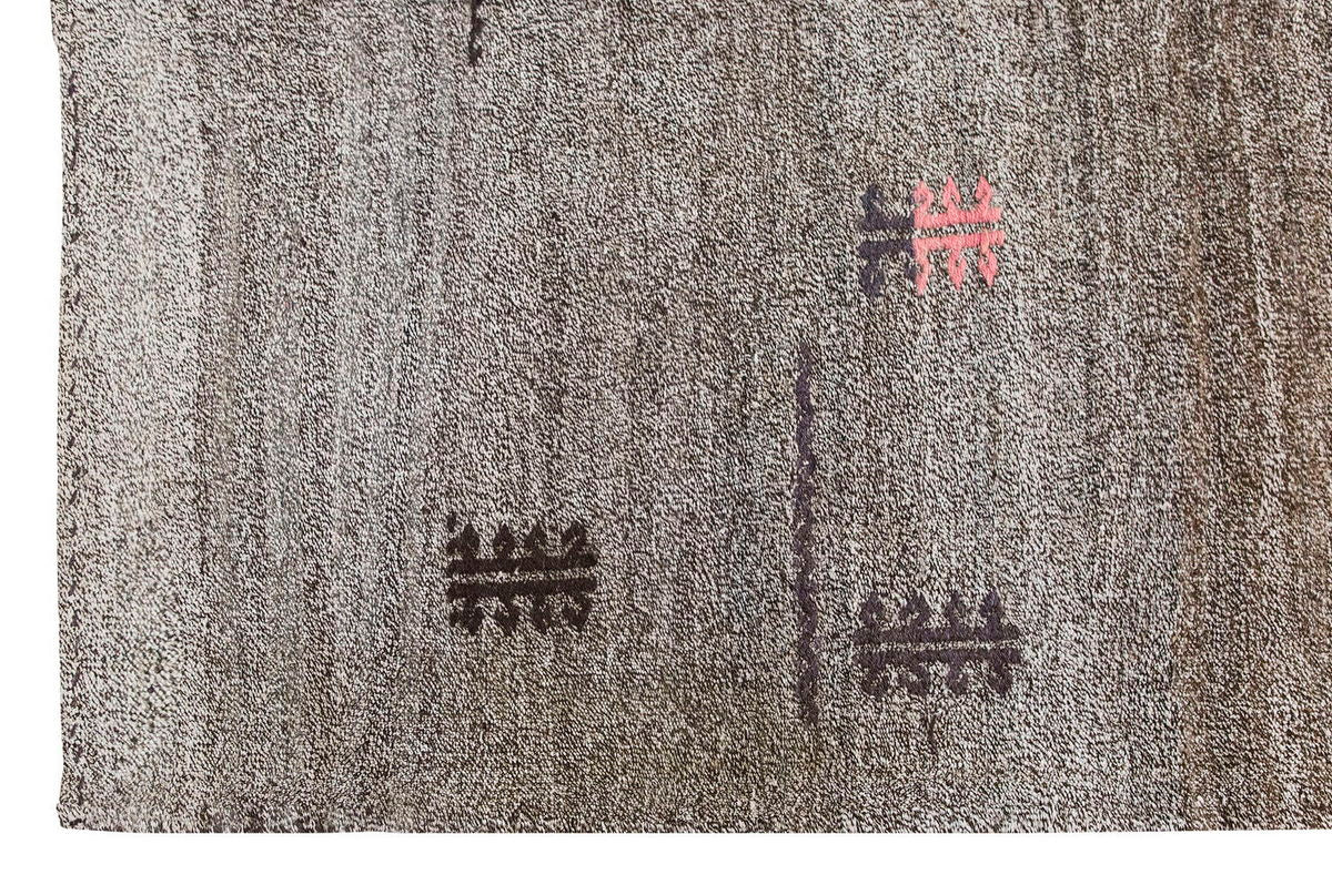 Neutral Kilim 5'7" x 9'8" feet 170 x 294 cm