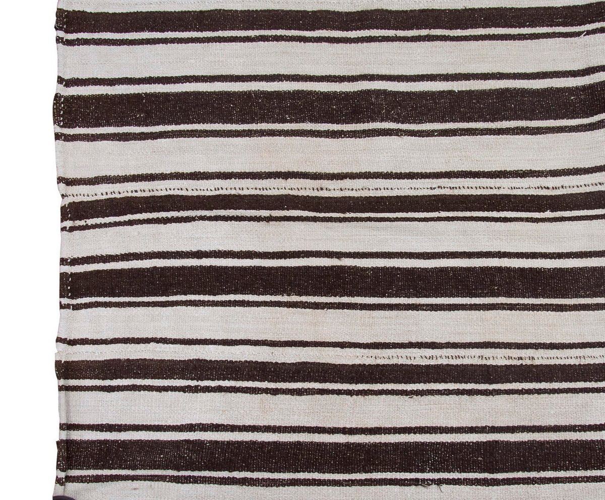 Neutral Kilim 6" x 7'5" feet  184 x 226 cm