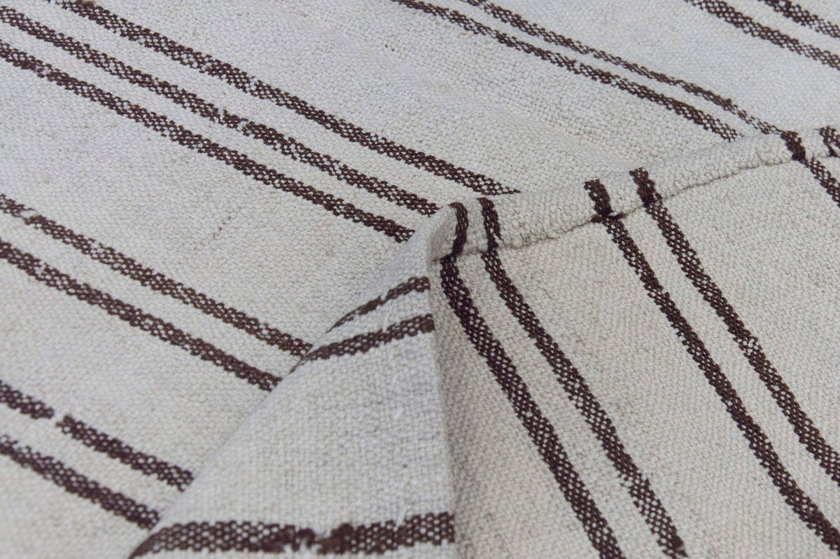 Neutral Kilim 6'1" x 10 feet 185 x 305 cm