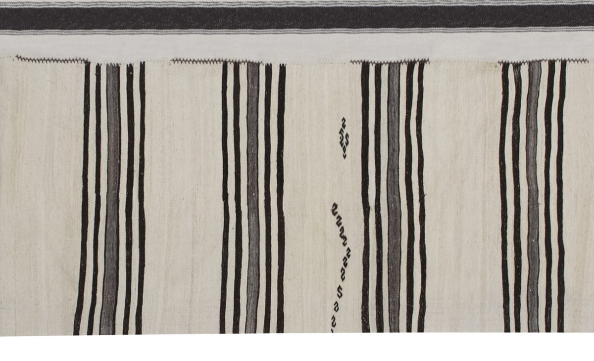 Neutral Kilim 6'9" x 10" feet 207 x 300 cm