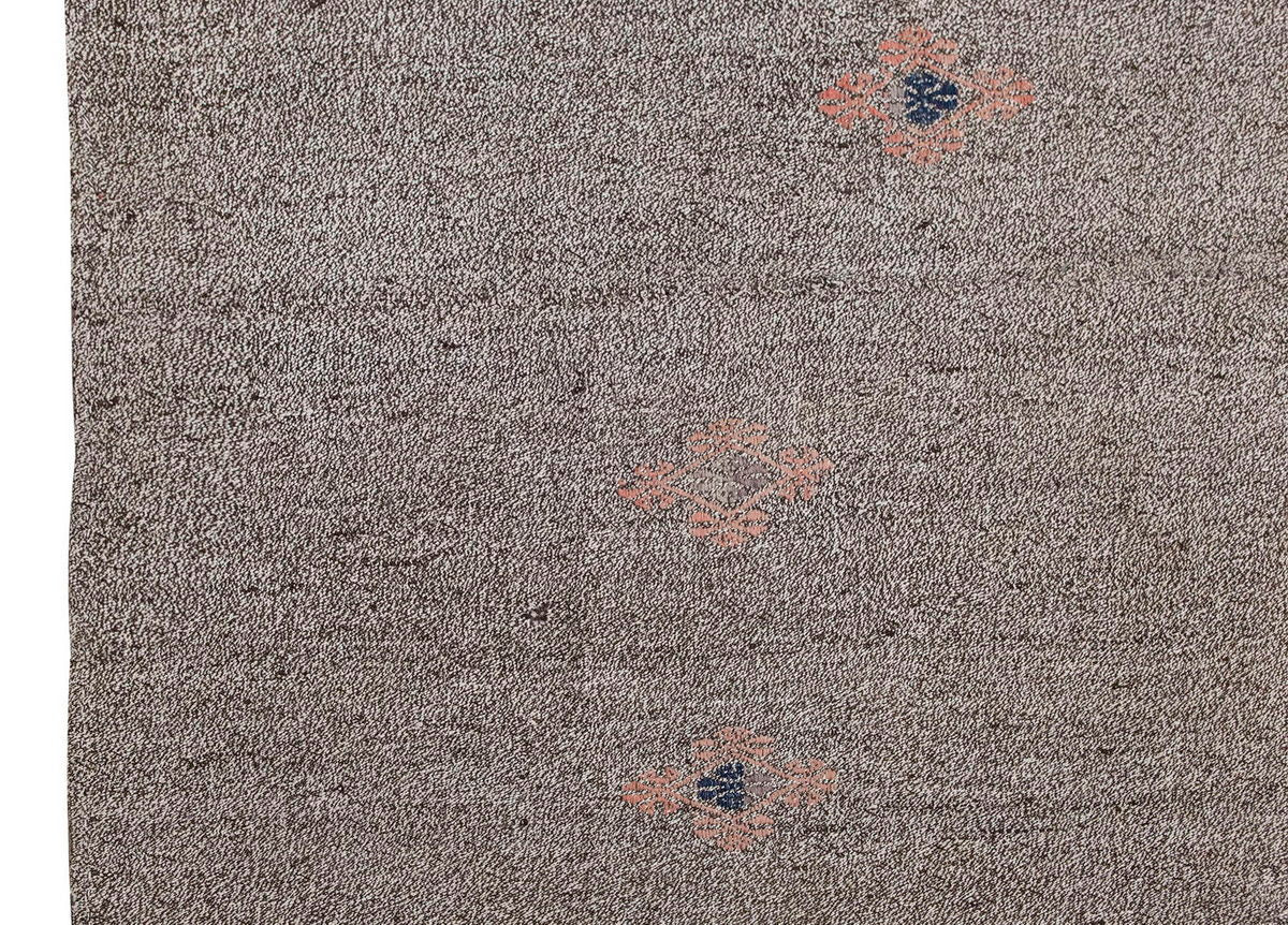 Neutral Kilim 6'9" x 10'6" feet 206 x 320 cm