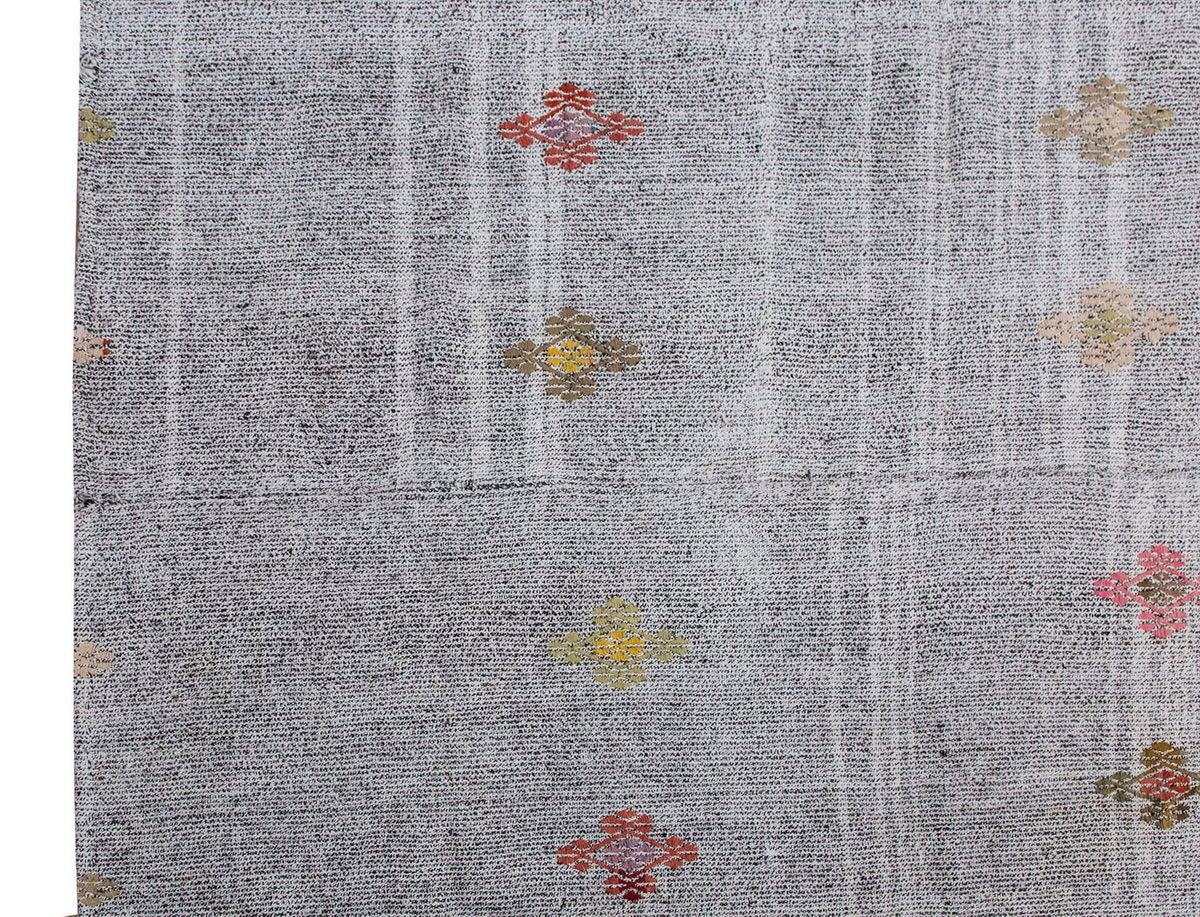 Neutral Kilim 7'8" x 10'2" feet 234 x 310 cm