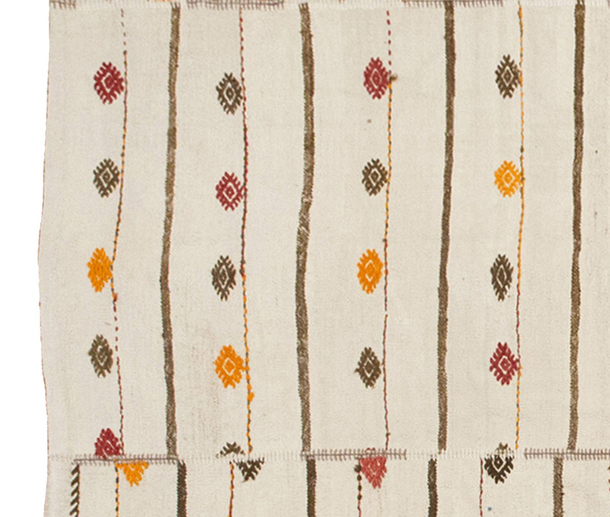 Neutral Kilim 8'10" x 9'10" feet 269 x 300 cm
