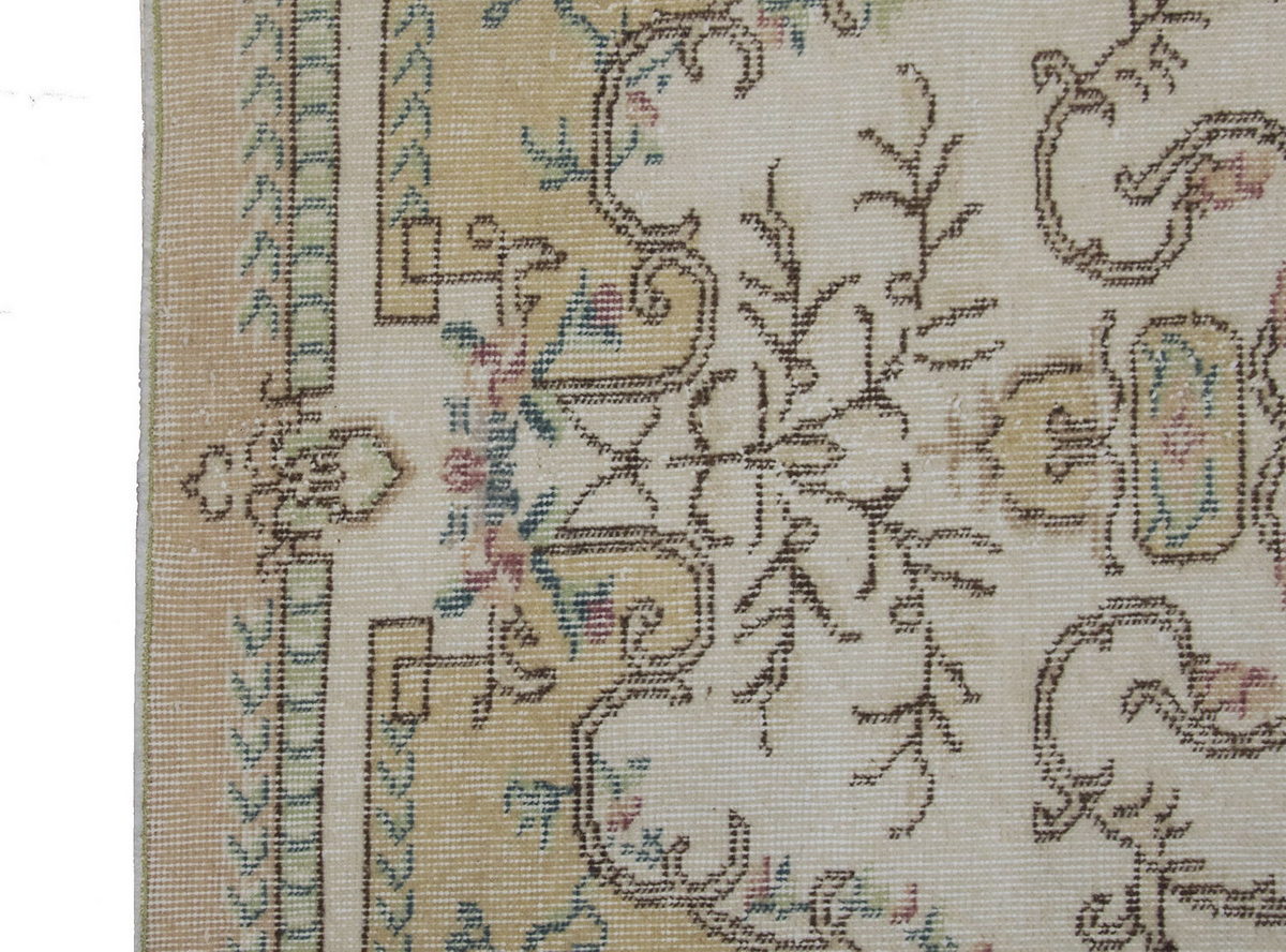 Oushak Rug 3'9" x 6'7" feet  115 x 200 cm