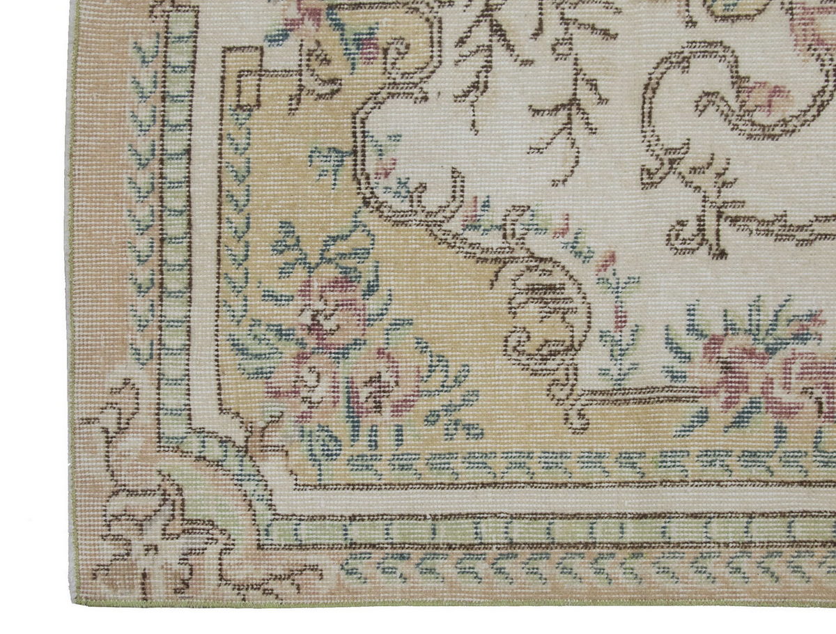 Oushak Rug 3'9" x 6'7" feet  115 x 200 cm