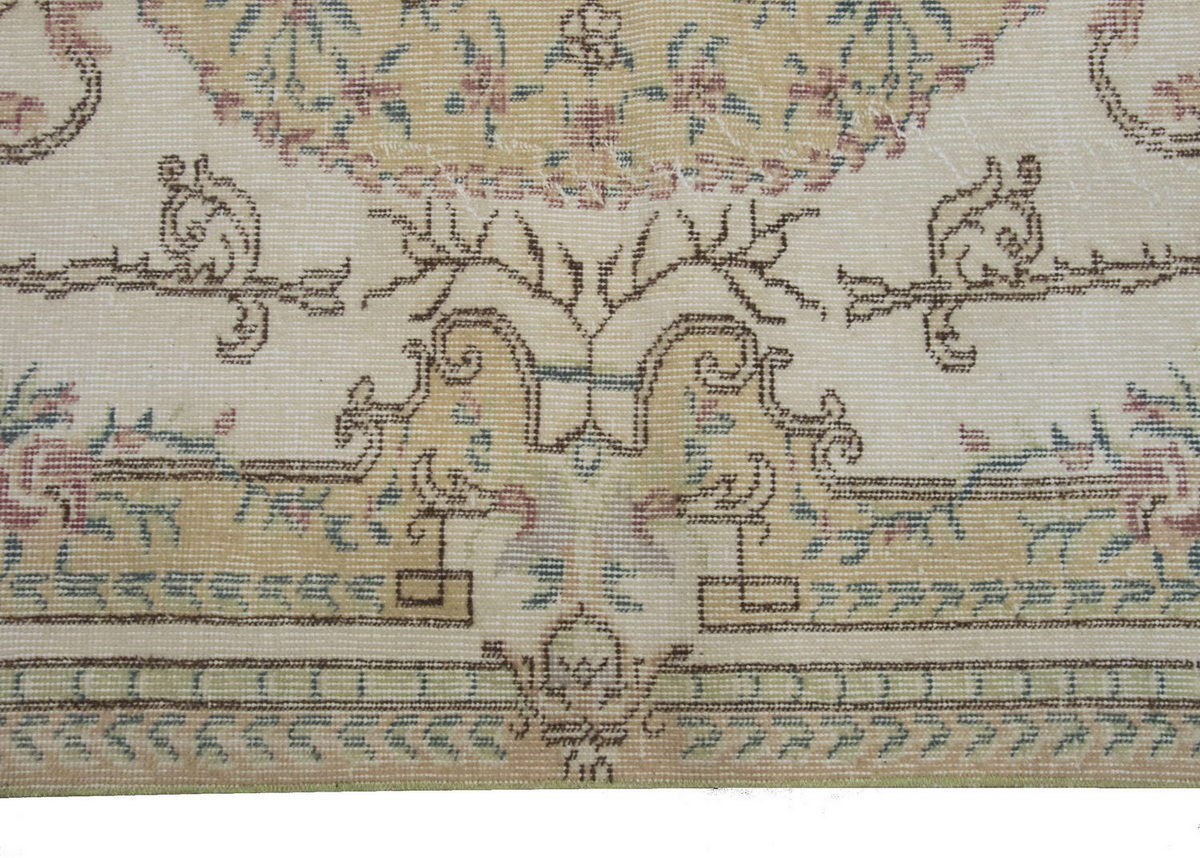 Oushak Rug 3'9" x 6'7" feet  115 x 200 cm