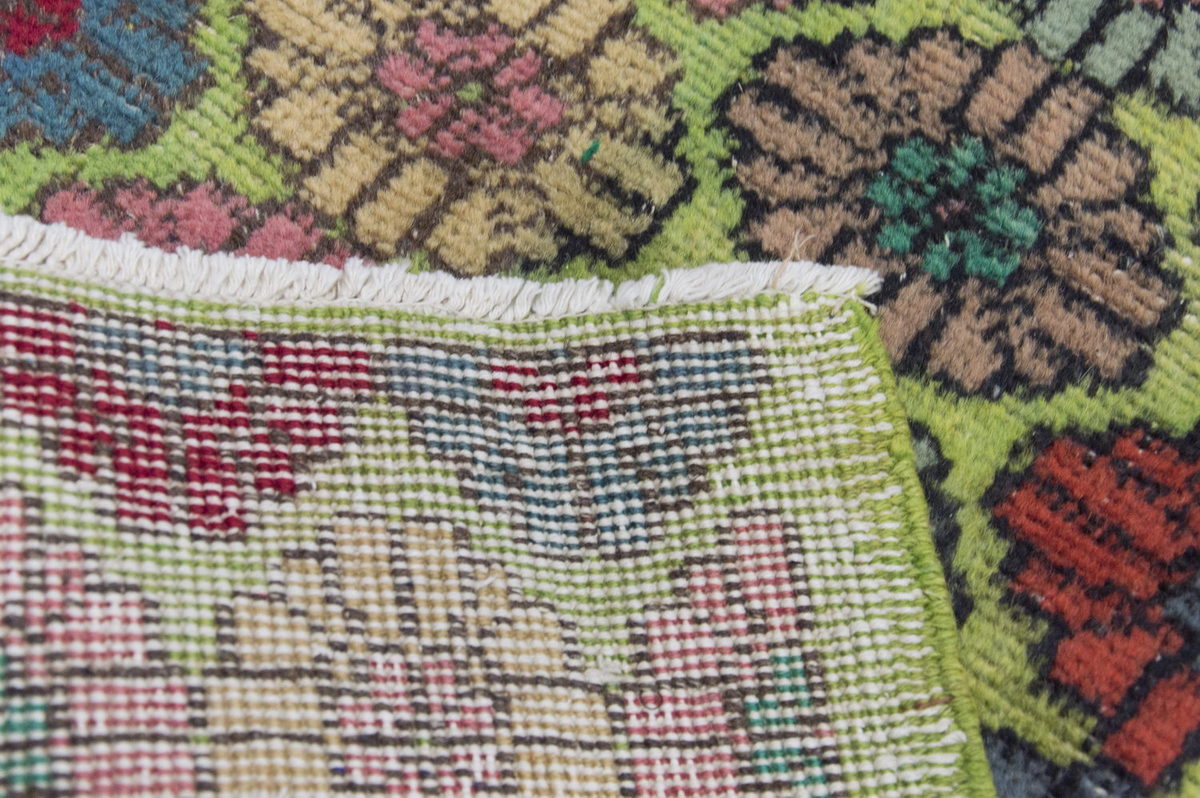 Runner Rug 1'4" x 6" feet 40 x 182 cm