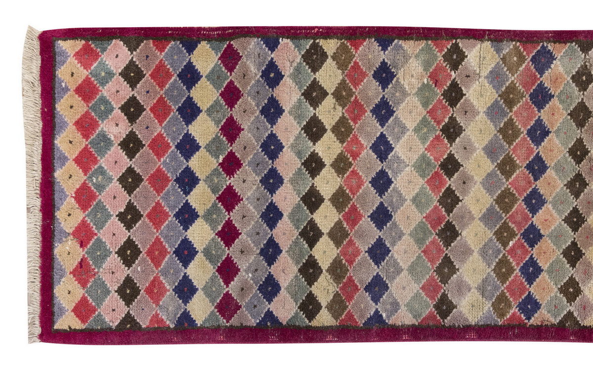 Runner Rug 1'7" x 5'11" feet 49 x 180 cm