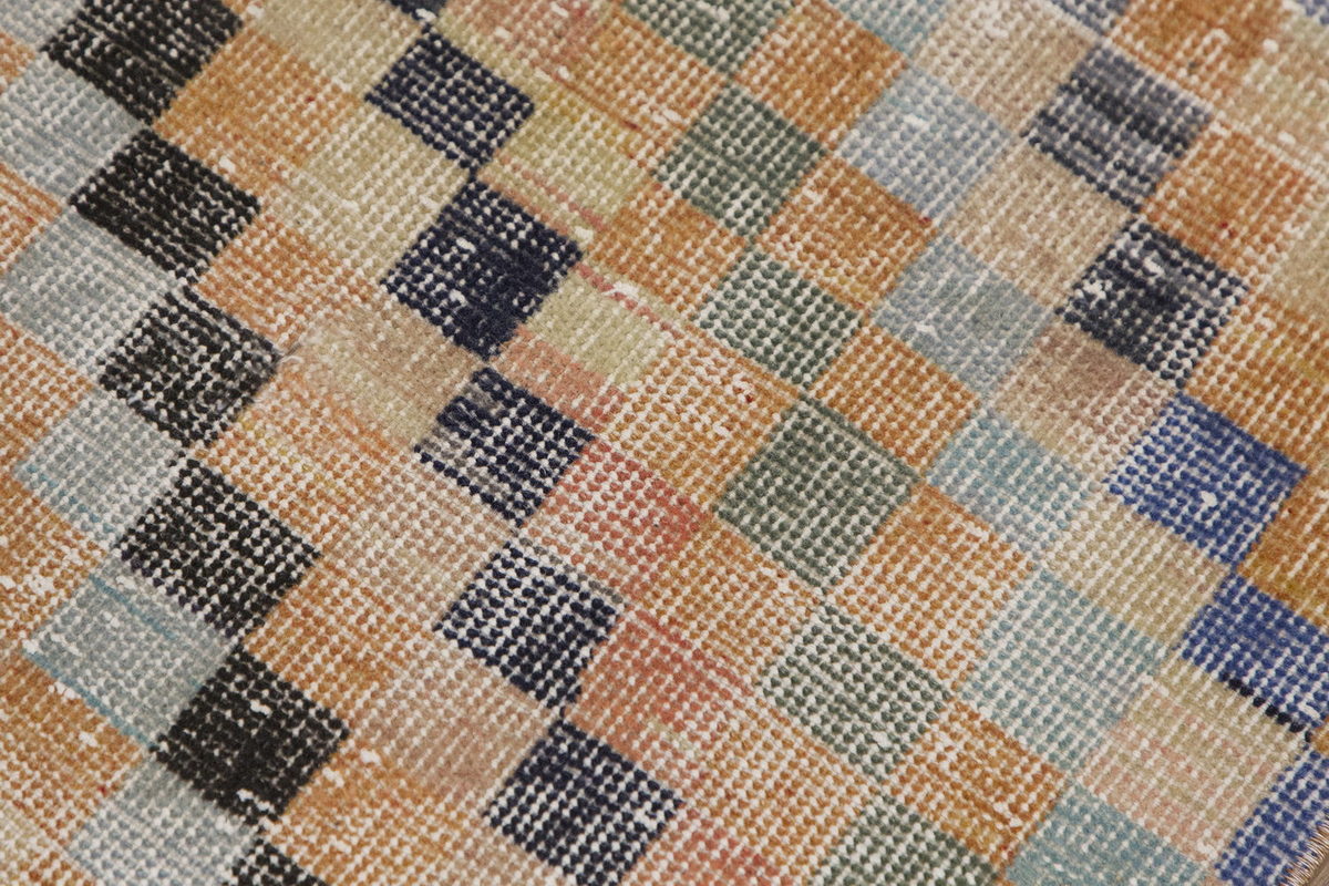 Runner Rug 1'9" x 7'1" feet 53 x 217 cm
