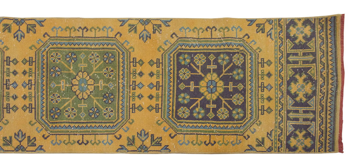 Runner Rug 2" x 20'9" feet  63 x 633 cm