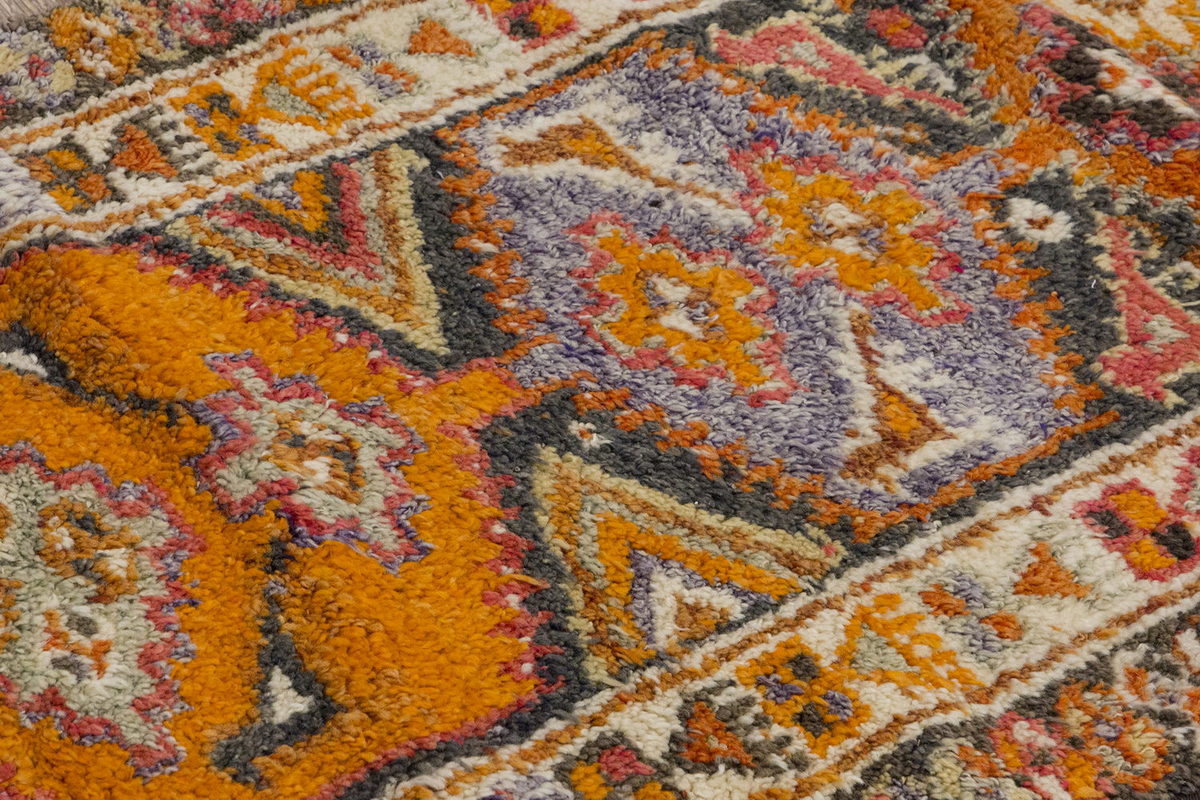 Runner Rug 2'11" x 16'5" feet 90 x 500 cm