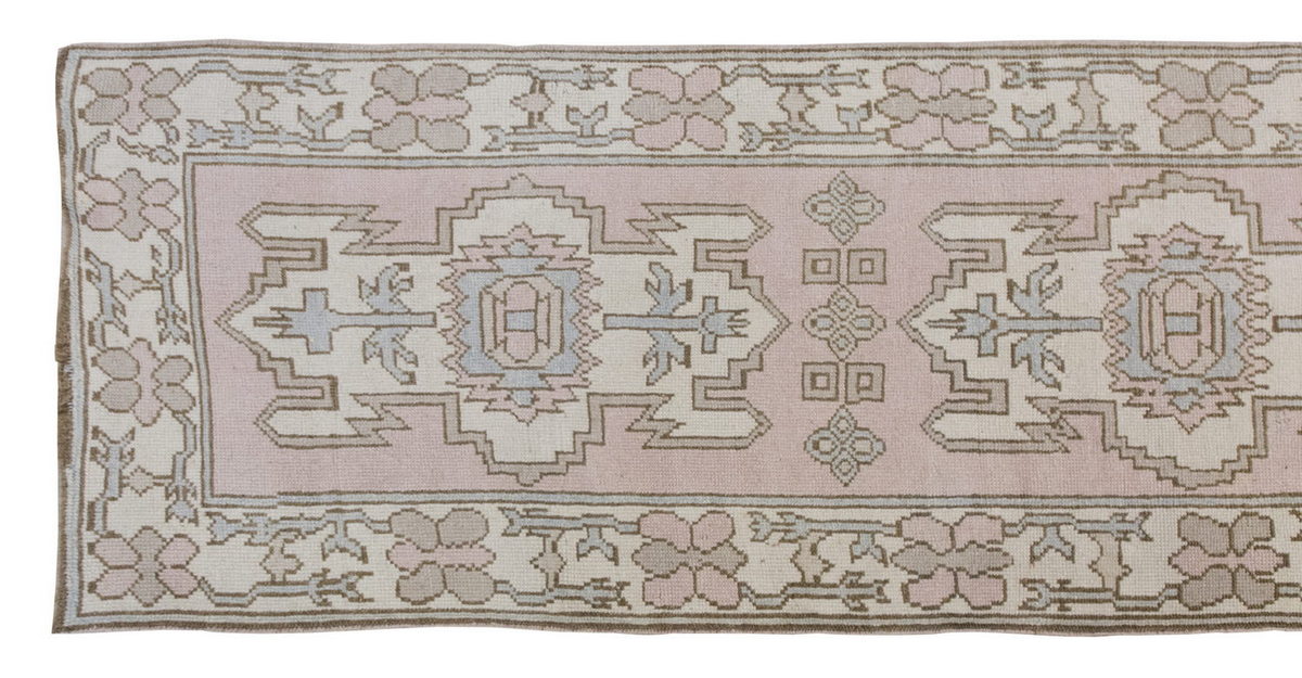 Runner Rug 2'11" x 18 feet 90 x 550 cm