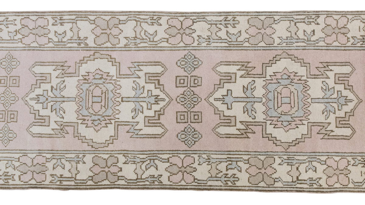 Runner Rug 2'11" x 18 feet 90 x 550 cm