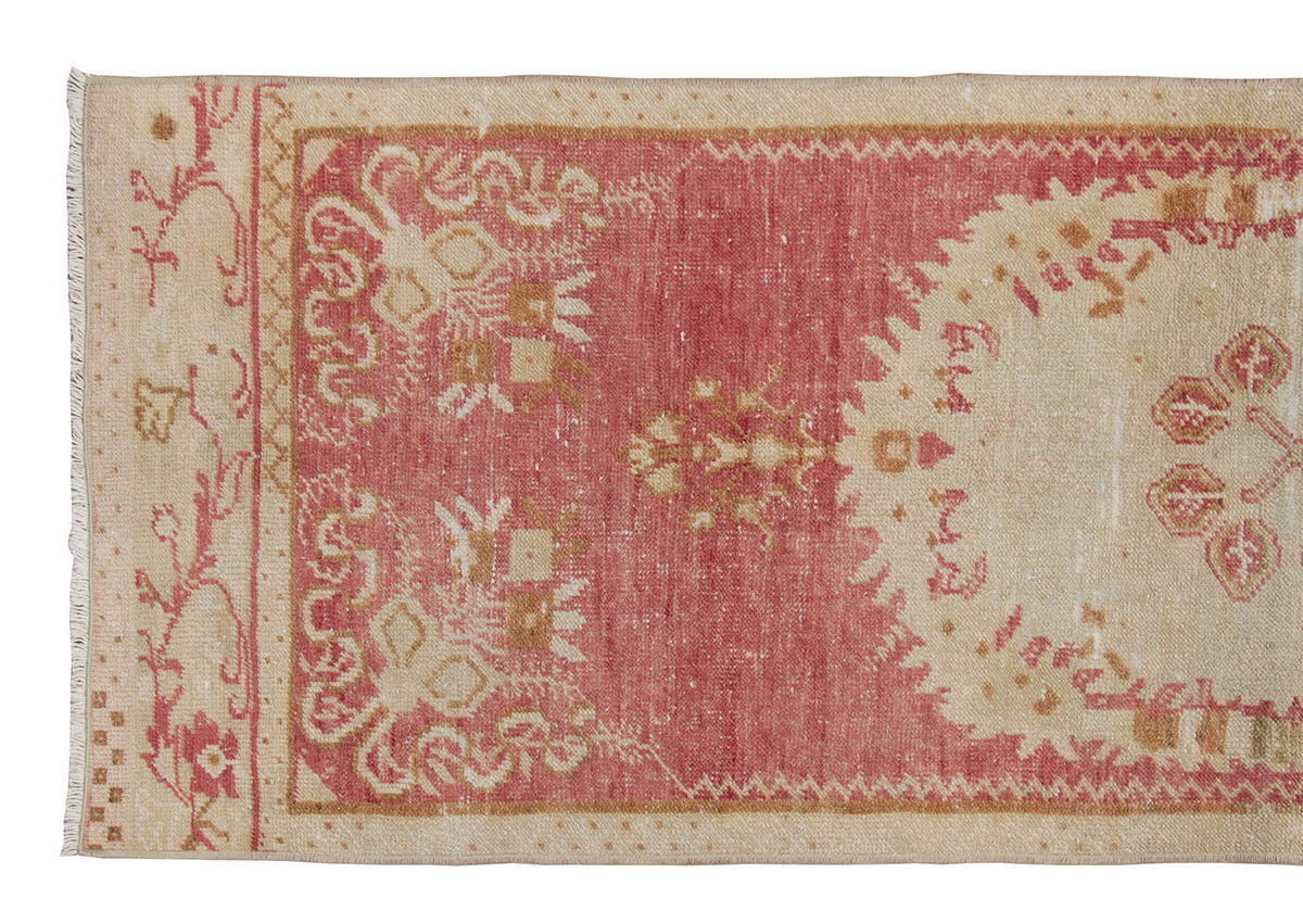 Runner Rug 2'2" x 6'7" feet  67 x 200 cm