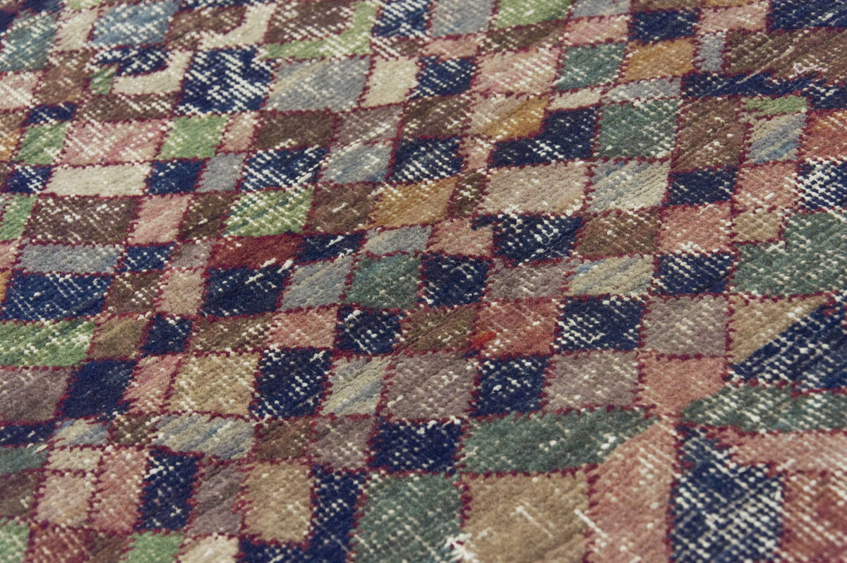 Runner Rug 2'2" x 8" feet  65 x 242 cm