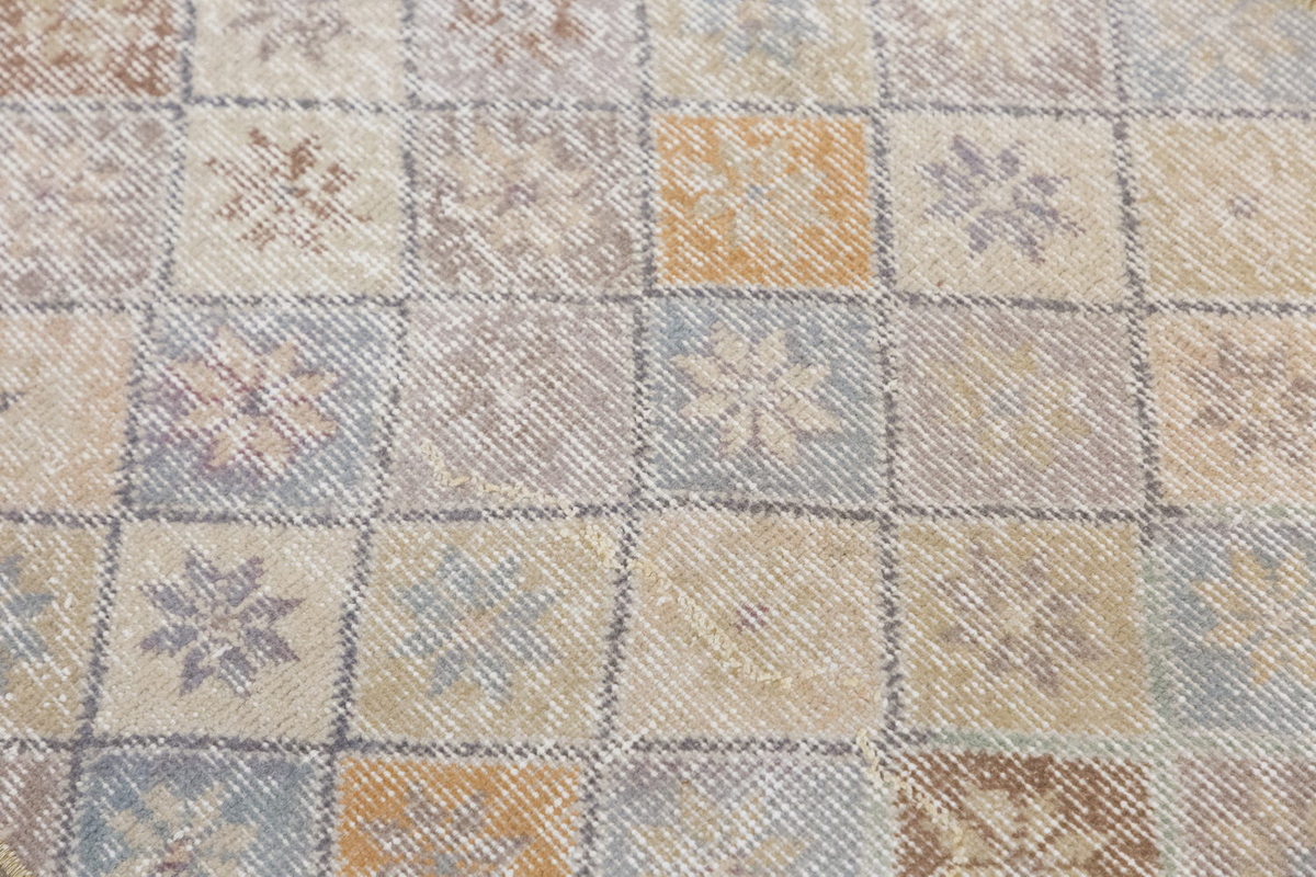 Runner Rug 2'2" x 9'4" feet 66 x 284 cm